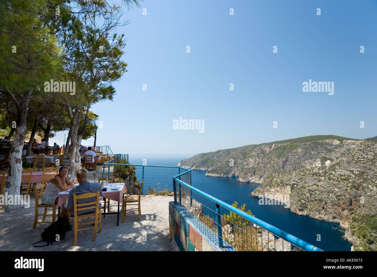Taverne in Kambi, Westküste, Zakynthos, Ionische Inseln, Griechenland Stockfoto