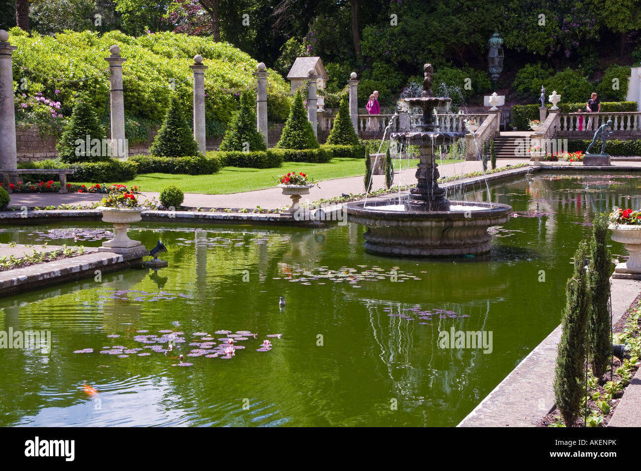 Der italienische Garten, Compton Acres, Poole, Dorset, England Stockfoto