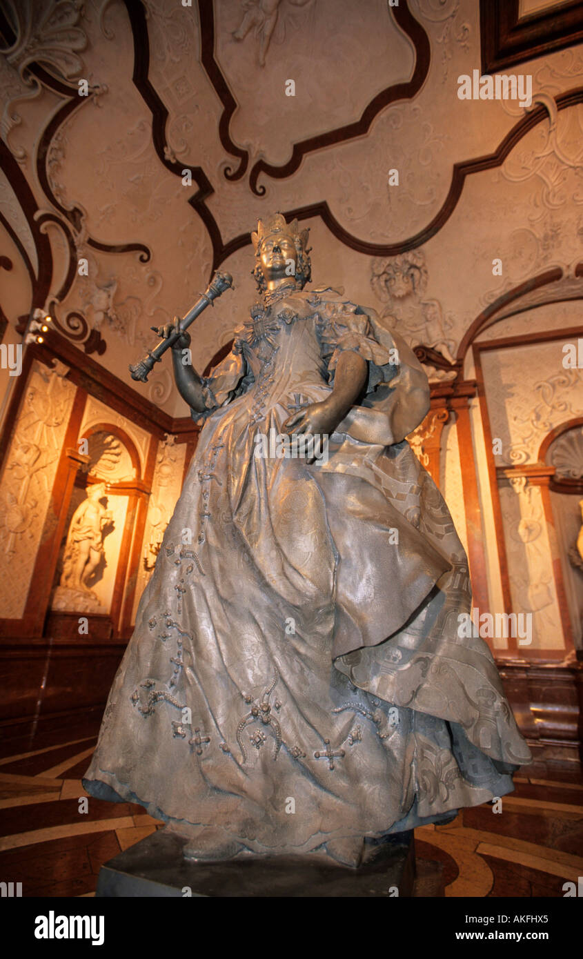 Unteres Belvedere, Marmorsaal, Statue von Maria Theresia, Stockfoto