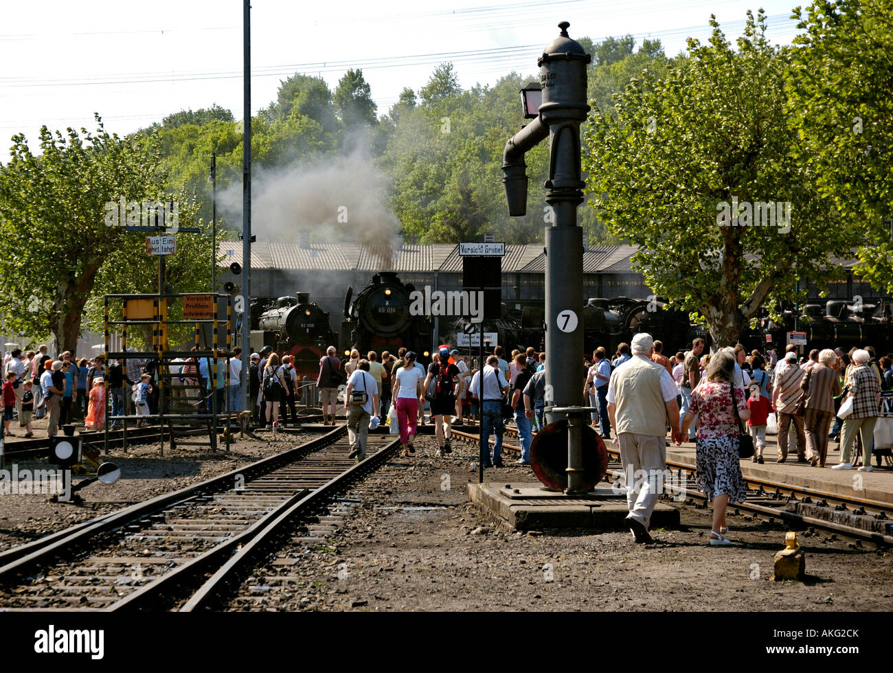 Anzeige der erhaltenen Dampflokomotiven während der 30. Geburtstagsfeiern, Bochum Eisenbahnmuseum (größte Länder) in Deutschland. Stockfoto