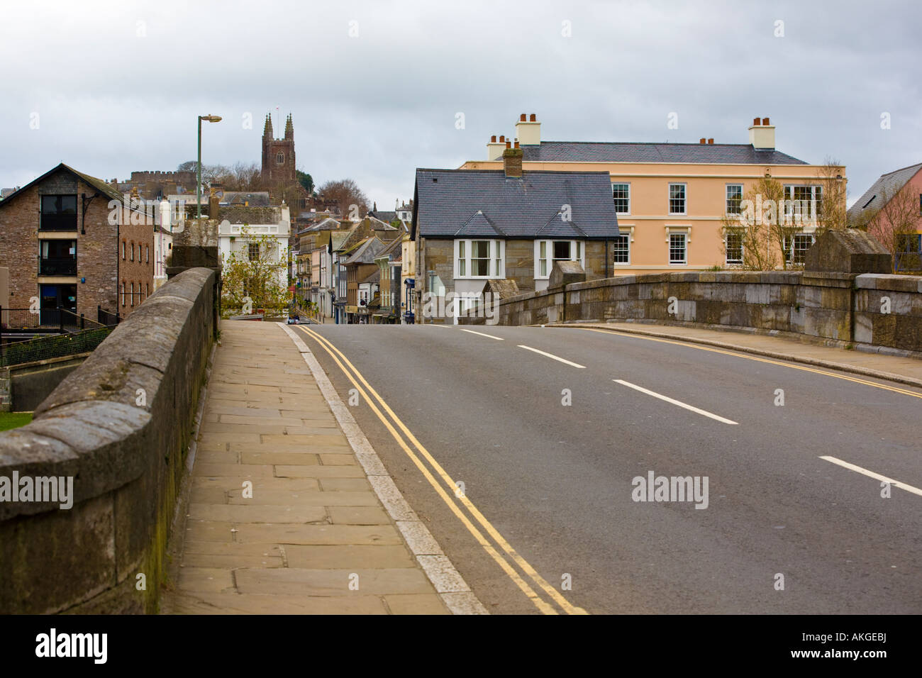 Brücke über den Fluss Dart bei Totnes Devon England UK Stockfoto