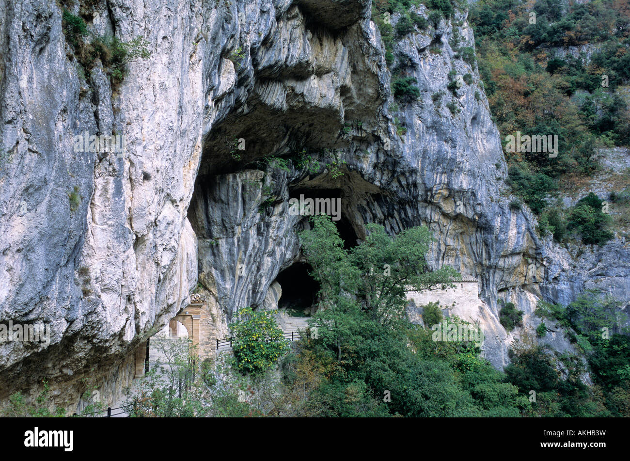 Heiligtum der Madonna di Frasassi genannt Valadier Tempel, Genga, Marche, Italien Stockfoto