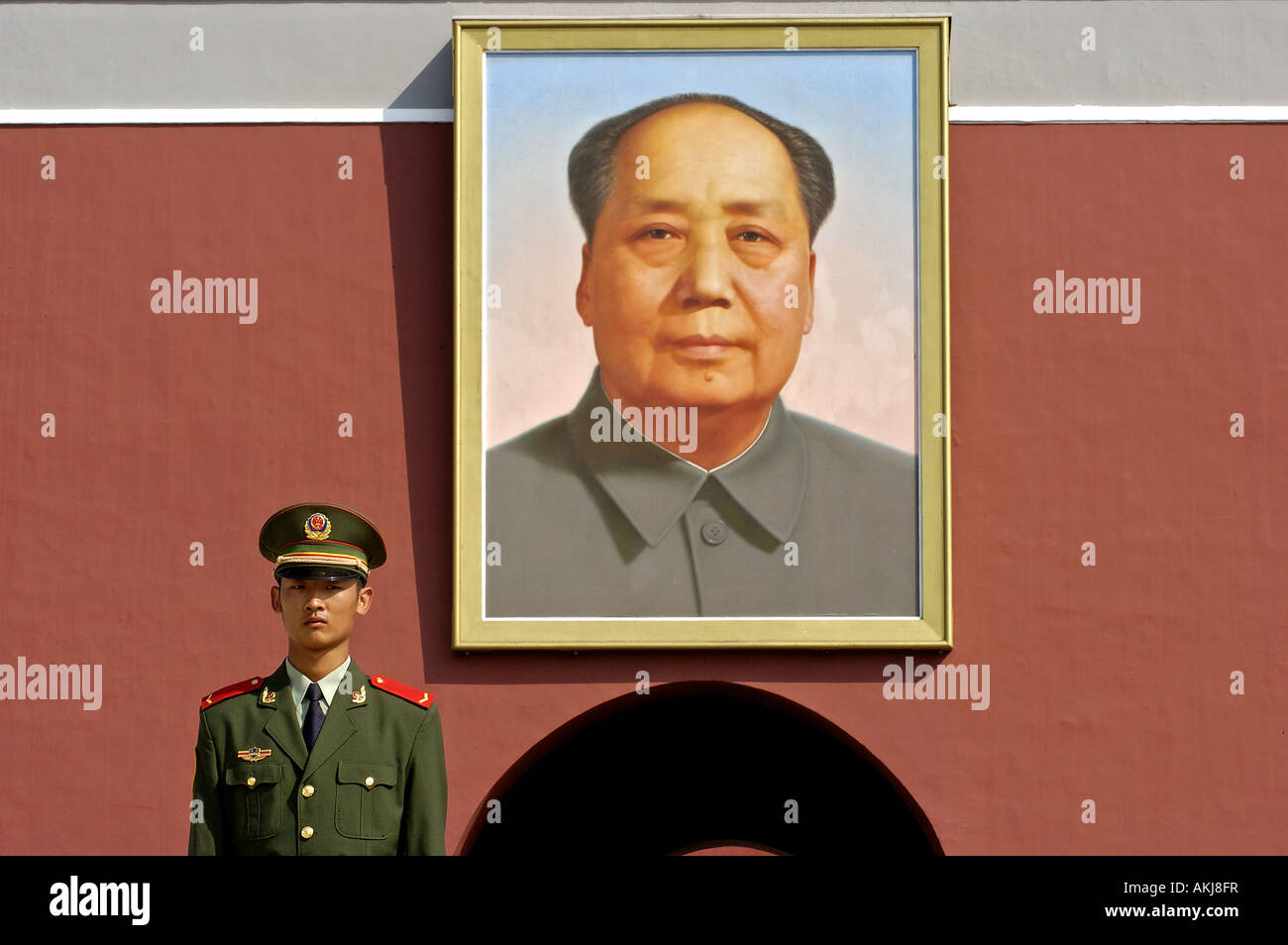 Mao und Wache Platz des himmlischen Friedens Peking China Stockfoto