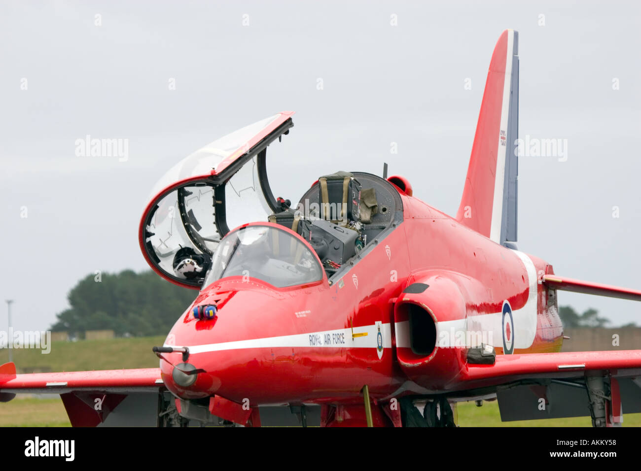 Offenes Cockpit von Flugzeugen der Royal Air Force Red Arrows BAE Hawk Stockfoto