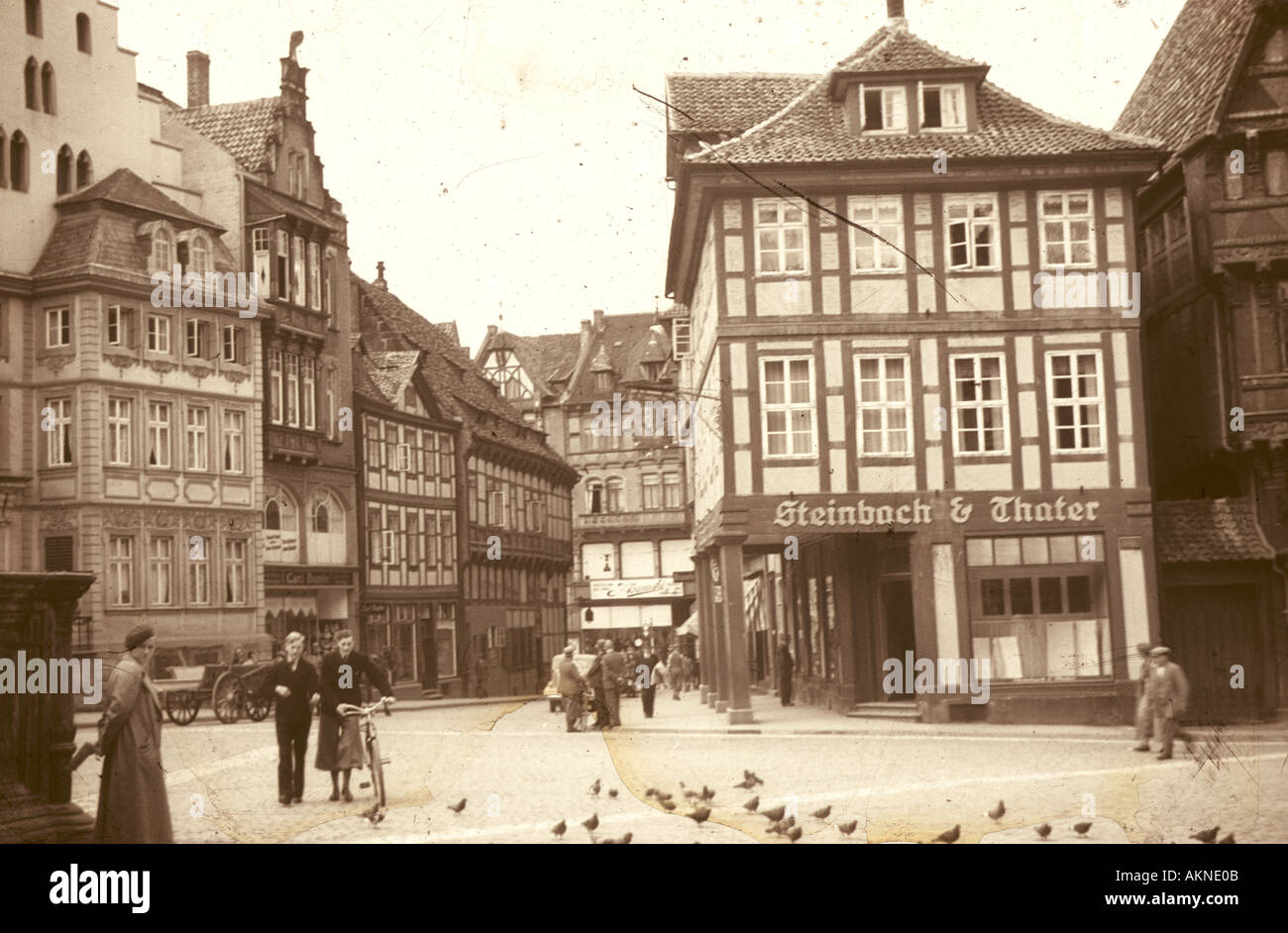 Braunschweig oder Nürnberg in den 1920er oder 1930er Jahren Bildern sind zerkratzt und haben Flecken Stockfoto