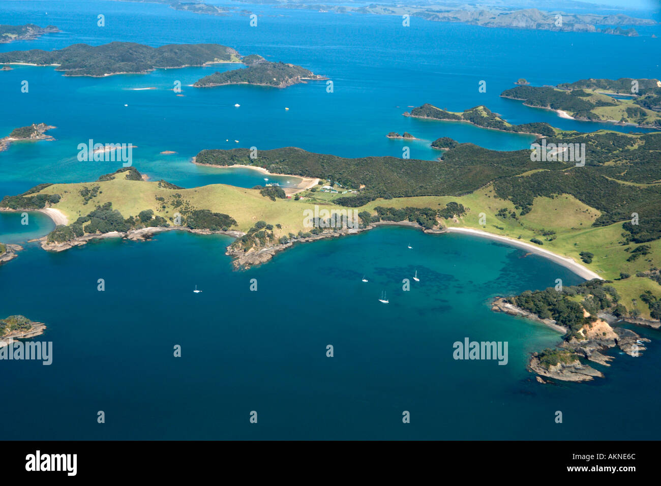 Luftbild von der Bay of Islands aus einem kleinen Flugzeug, Northland, Nordinsel, Neuseeland Stockfoto