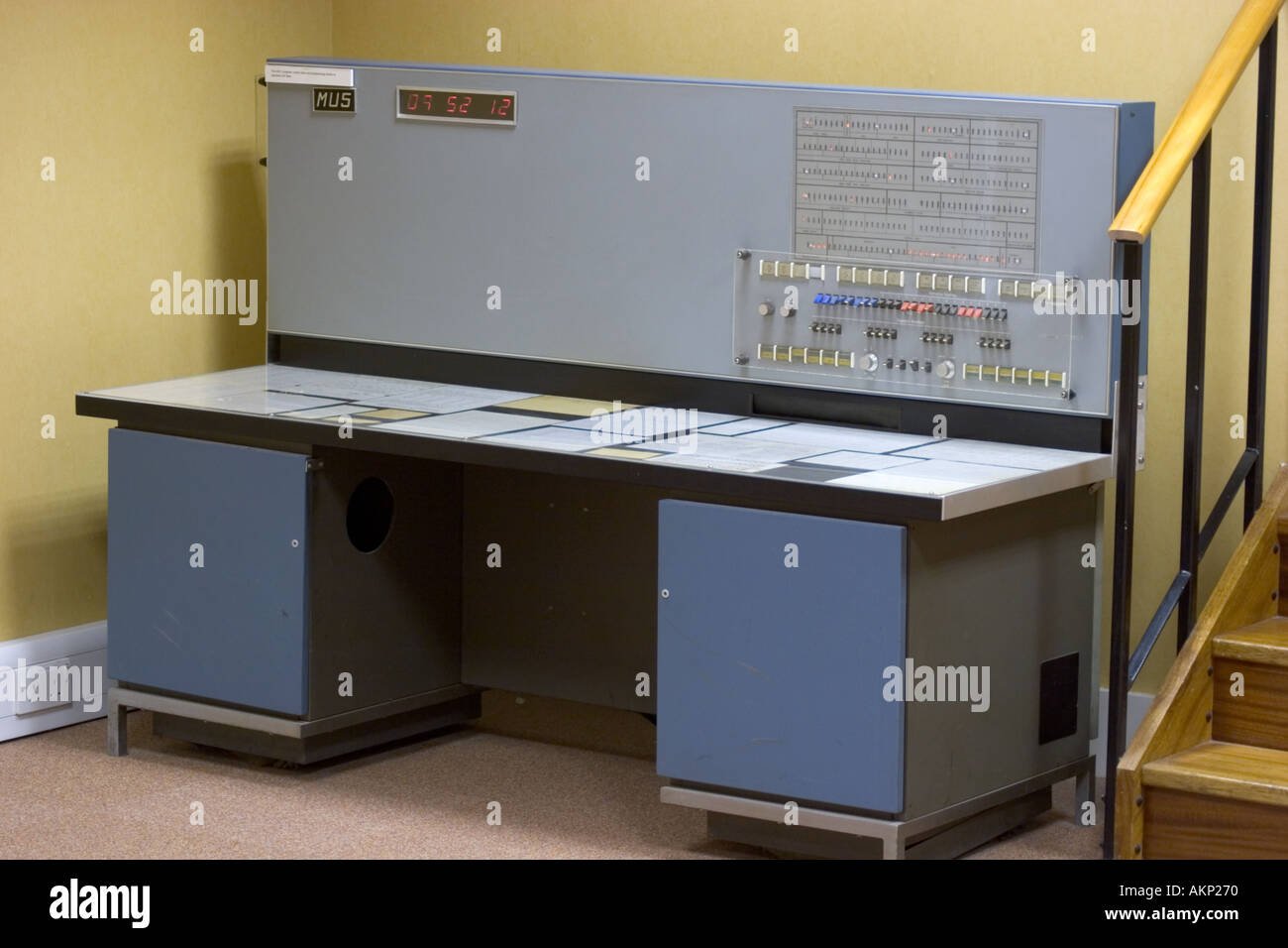 MU5 Computerschreibtisch Kontrolle auf dem Display an der University of Manchester Stockfoto