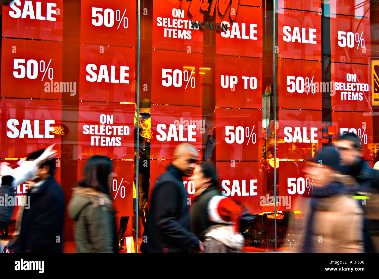 Januar Verkauf Shop shopping kaufen Kauf Kommerz Therapie Einzelhandelskunden Konsum Kunde Stockfoto