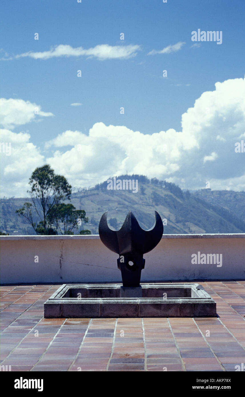 Outdoor Skulptur von Osvaldo Guayasamin, Museo Guayasamin Museum, Quito, Ecuador Stockfoto