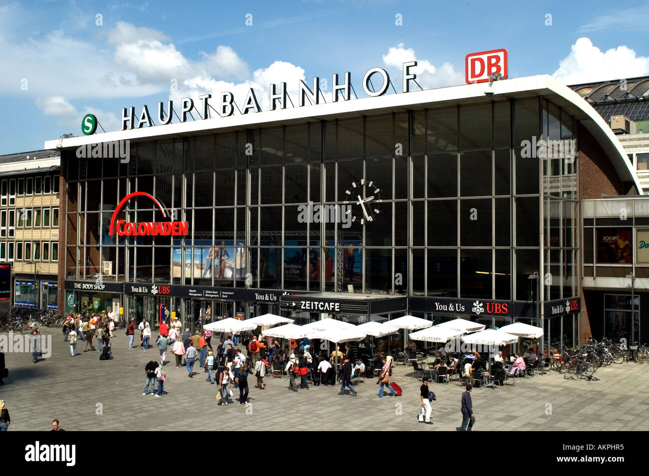 Köln Deutsch Deutschland Stadt Railway Station Zug Stockfoto