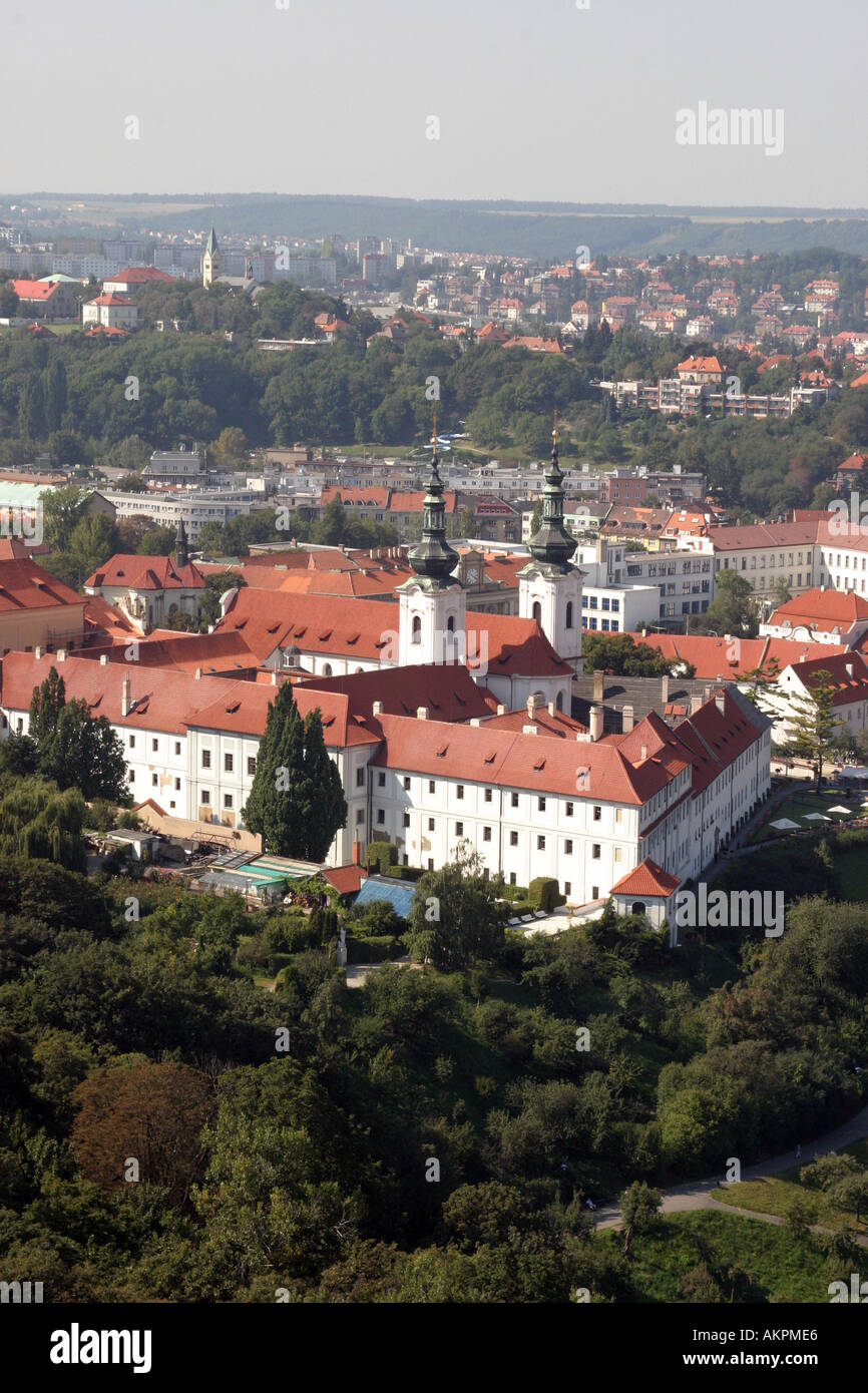 Die Royal Domherren der Prämonstratenser am Strahov, ein Kloster von Petrin-Hügel, Prag betrachtet Stockfoto