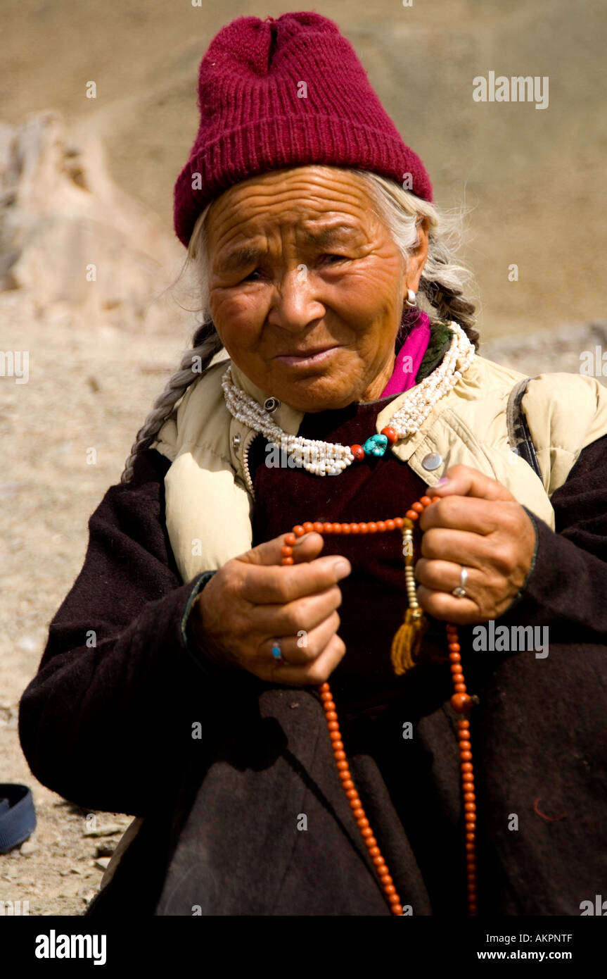 Ladakh Indien alte Frau Stockfoto