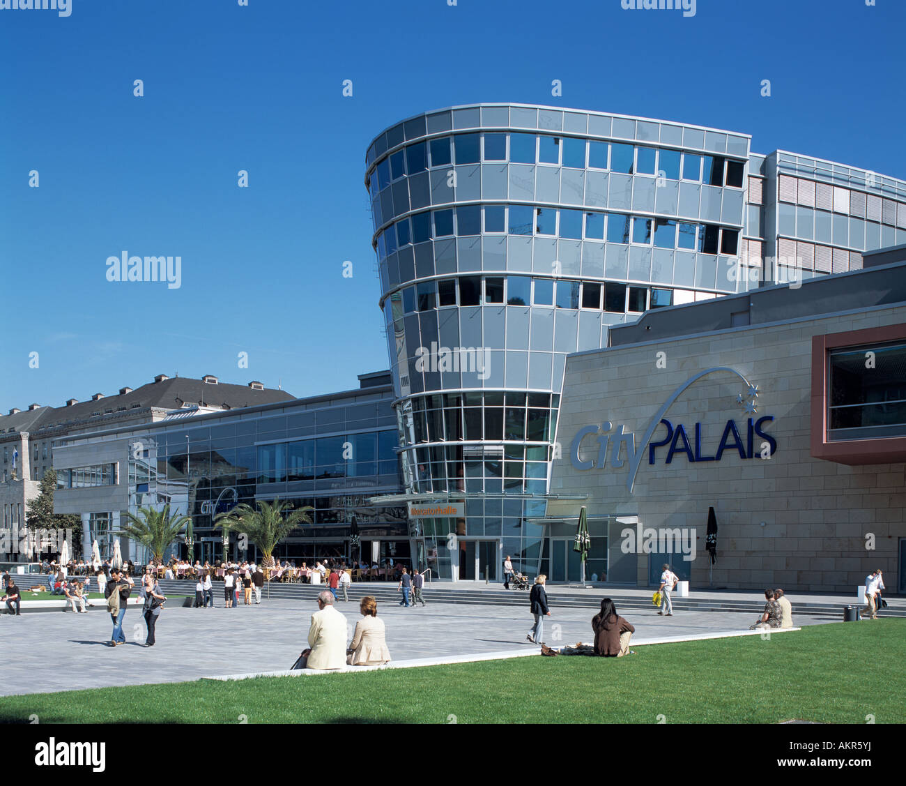 Stadt Palais, Neue Mercatorhalle, Neue Mitte in Duisburg, Rhein, Ruhrgebiet, Nordrhein-Westfalen Stockfoto