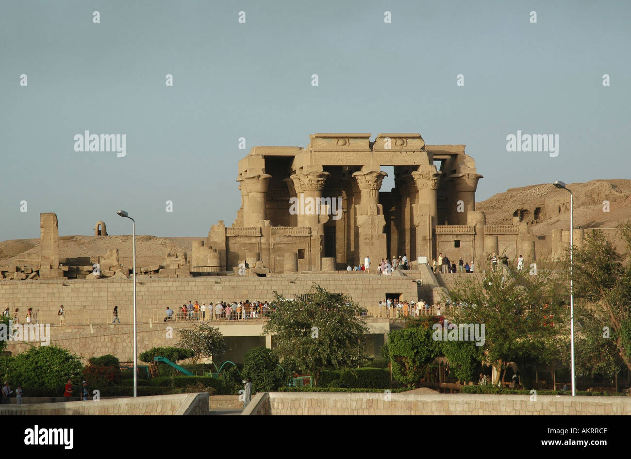 Kom Ombo Tempel an den Ufern des Nils gewidmet dem Krokodilgott Sobek und Horus Falke Gott Ägypten Stockfoto