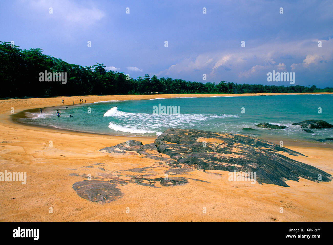 Ein Strand auf der südwestlichen Elfenbeinküste Stockfoto