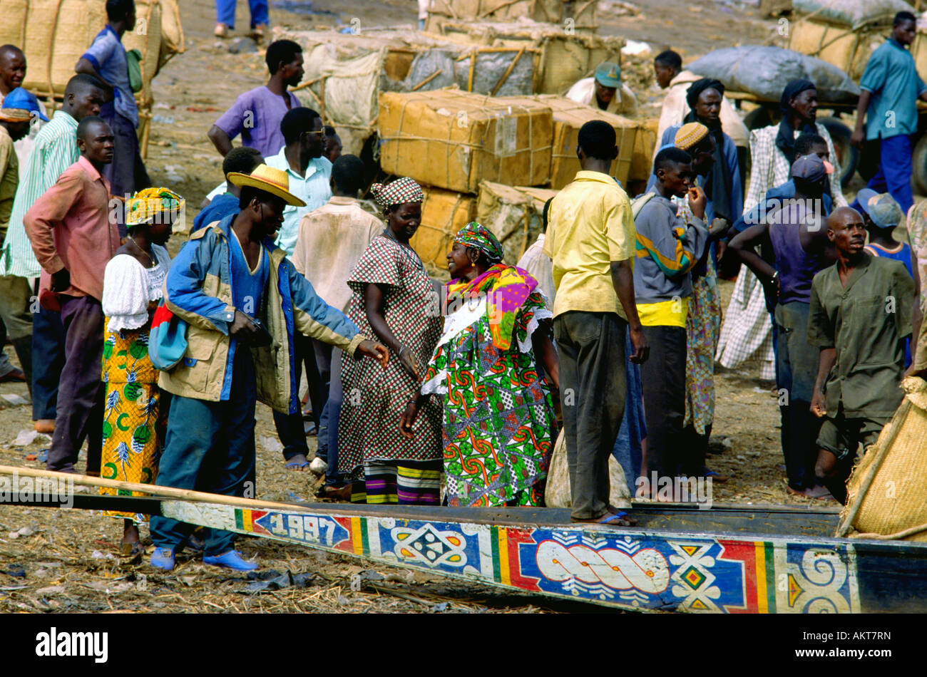 An den Ufern des Flusses Niger in Mopti Mali Stockfoto