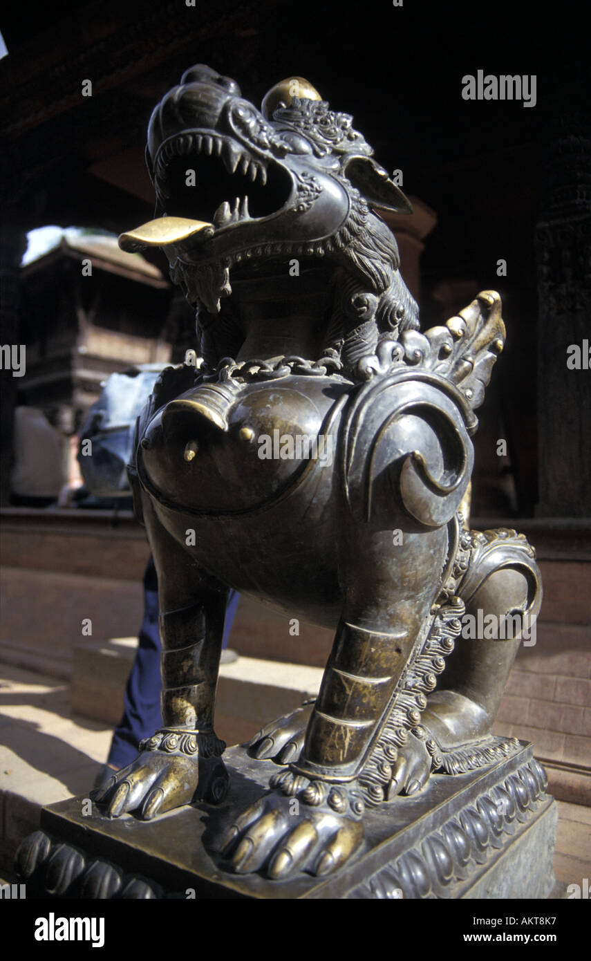 Löwe Statue Porträt Bhaktapur Nepal Stockfoto