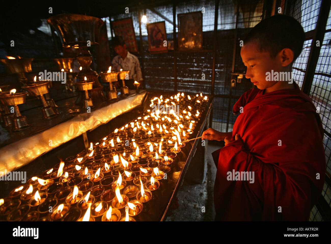 Tibetische Mönche in Kathmandu Nepal die Mehrheit der Mönche in Nepal sind Flüchtlinge aus Tibet und Leben in den Klöstern in Nepal Stockfoto