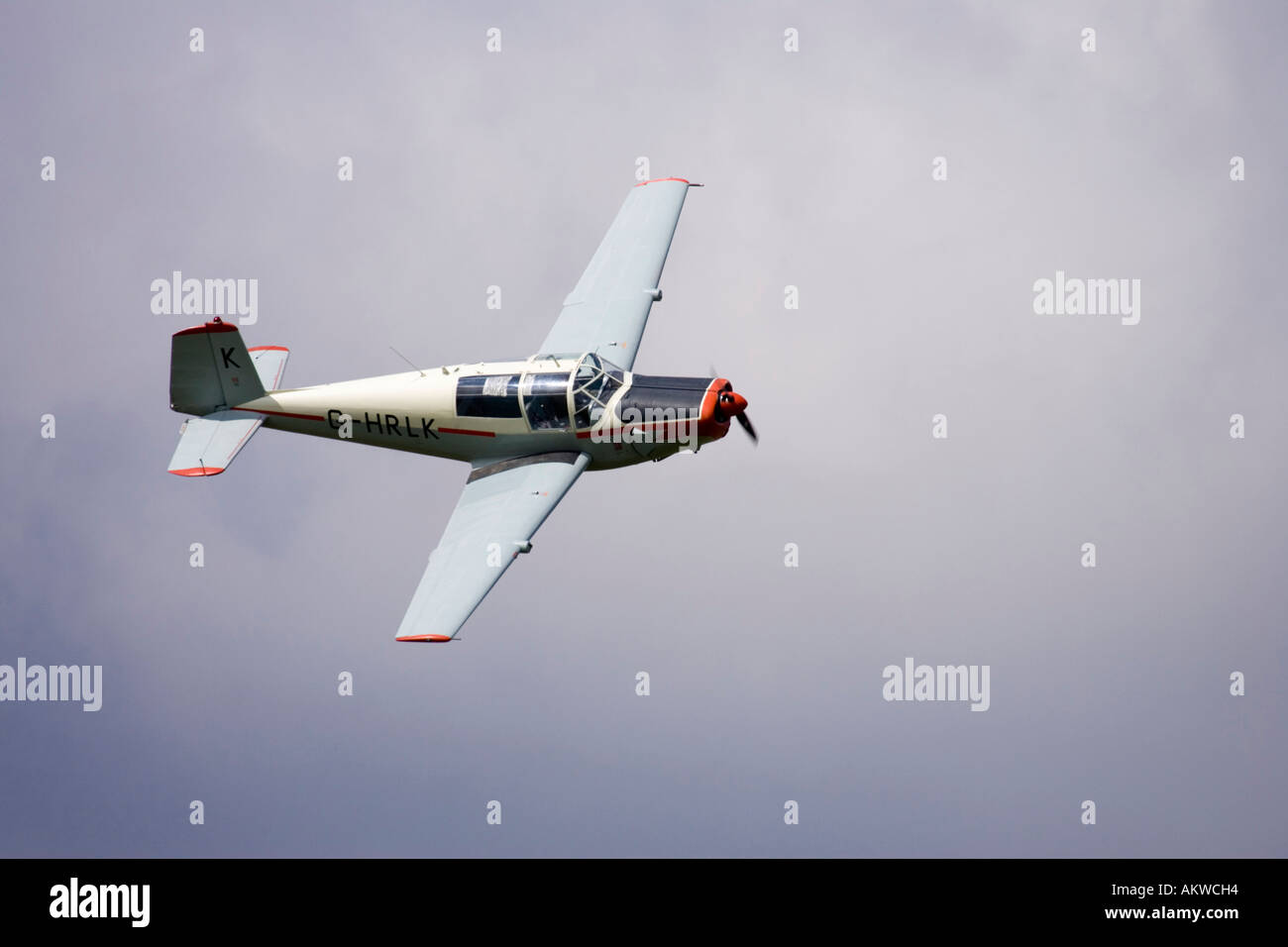 SAAB Safir Schulflugzeug flying Display bei Rougham Airshow in Suffolk, UK Stockfoto