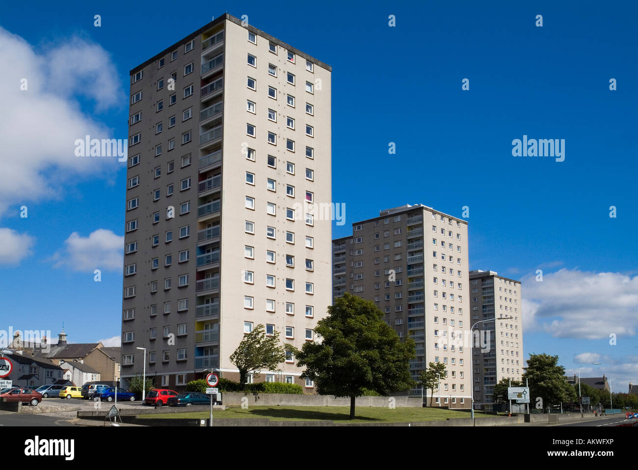 dh Kirkcaldy Fife Flats Buildings COUNCIL HOUSING UK SCOTLAND Scottish Hochhaus Mietshaus Häuser Tower Blocks Sozialwohnungen Haus Stockfoto