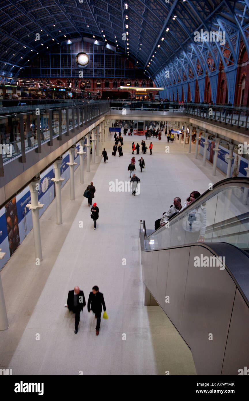 Internationaler Bahnhof St Pancras Stockfoto
