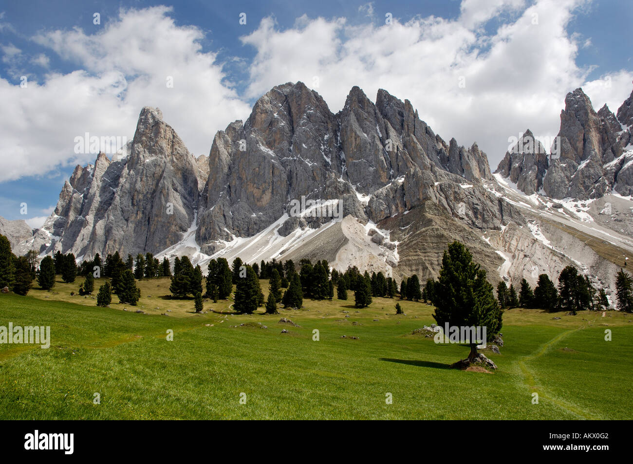 Geisler Spitzen, Geisler Berg, Dolomiten, Dolomiten, Südtirol, Italien  Stockfotografie - Alamy
