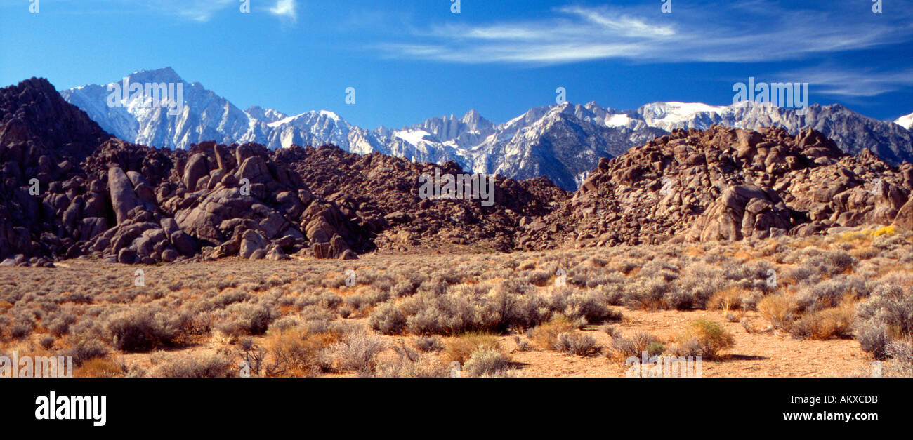 Östliche Sierra Nevada Bergkette angesehen von der Alabama Hills Owens Valley California Stockfoto