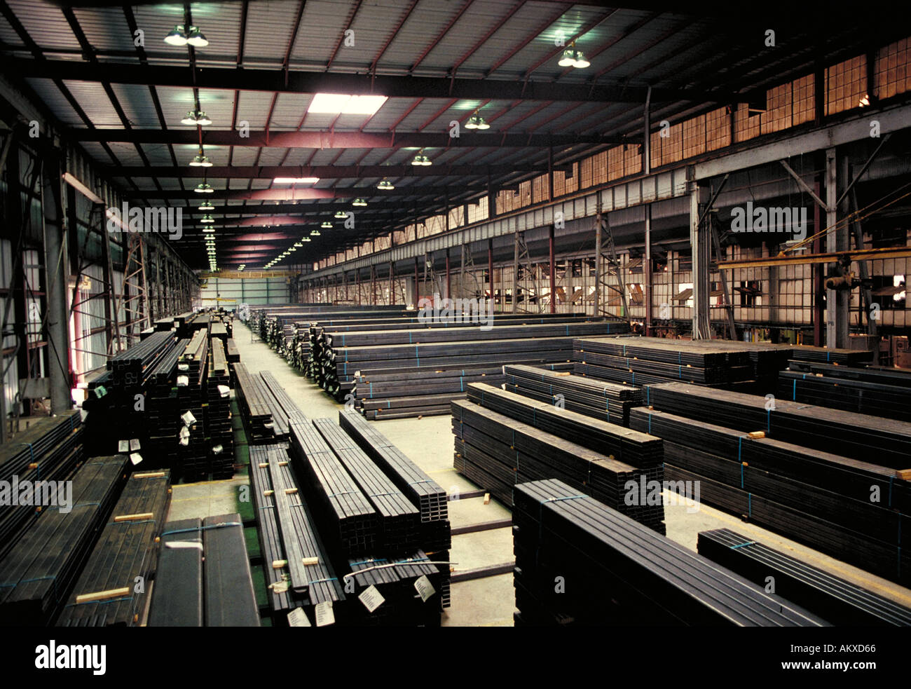 Röhrenförmige Stahl Lagerung im Stahlbau Werk Birmingham Alabama Copperweld Stockfoto