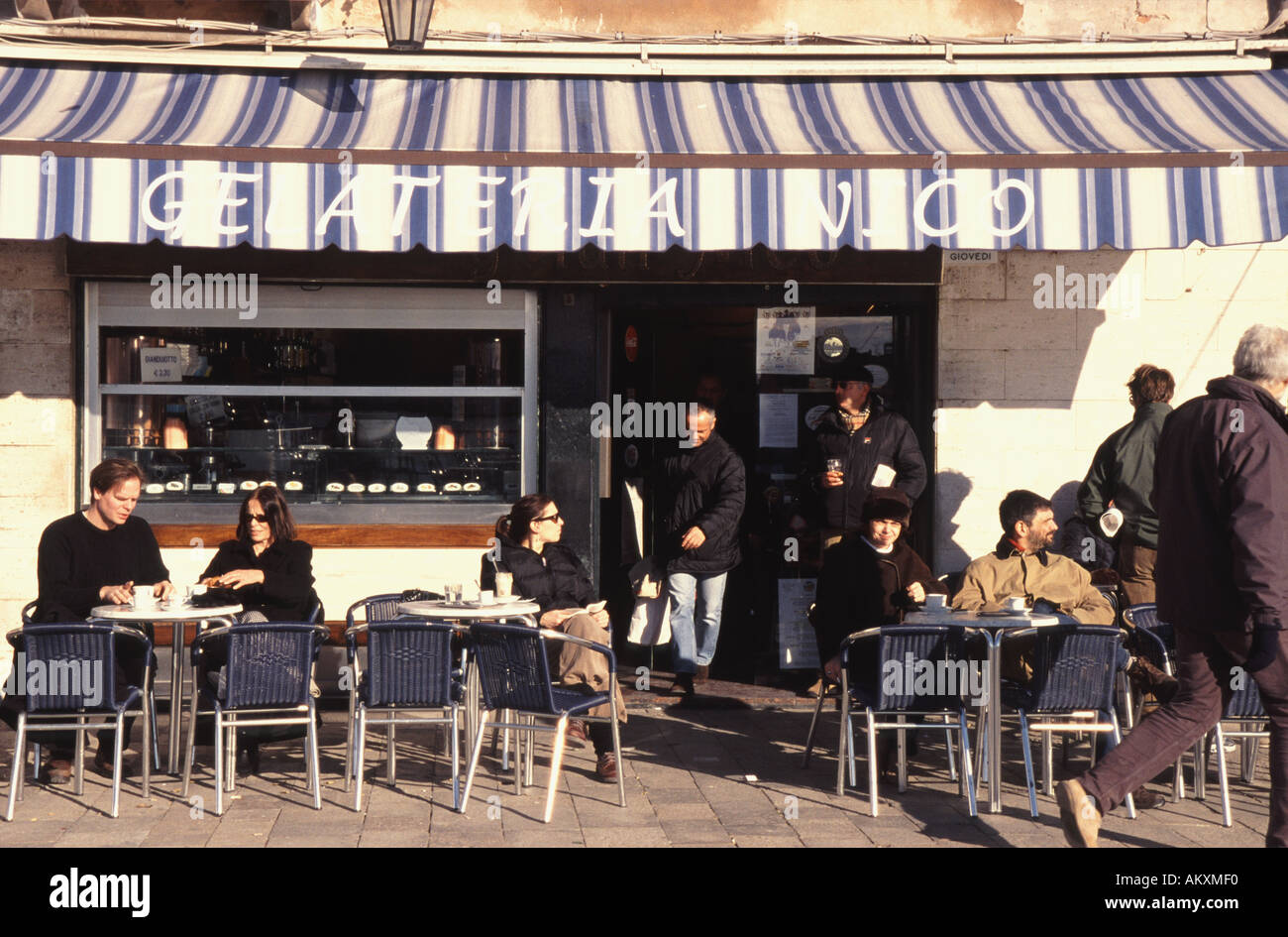 Venedig-Gelateria von Canale della Giudecca in Dorsoduro Stockfoto