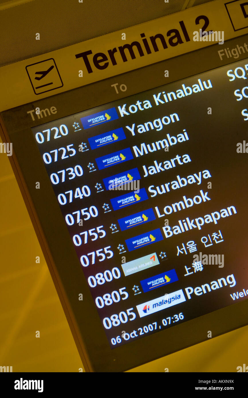 Ankündigung-Board in Flughafen Changi, Singapur, Indonesien. Stockfoto
