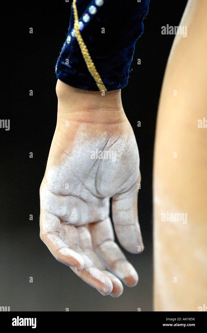 Künstlerische Gymnastik Hand magnesia Stockfoto