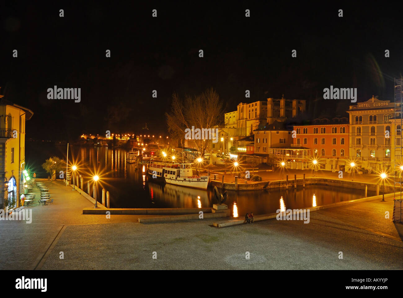 Riva del Garda Italien in der Nacht im März 2007 Stockfoto