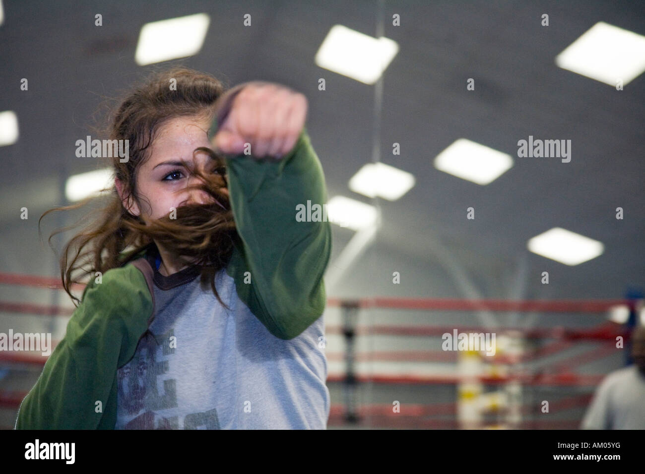 Boxer trainieren für die Olympischen Spiele in Olympia Bildungszentrum Stockfoto