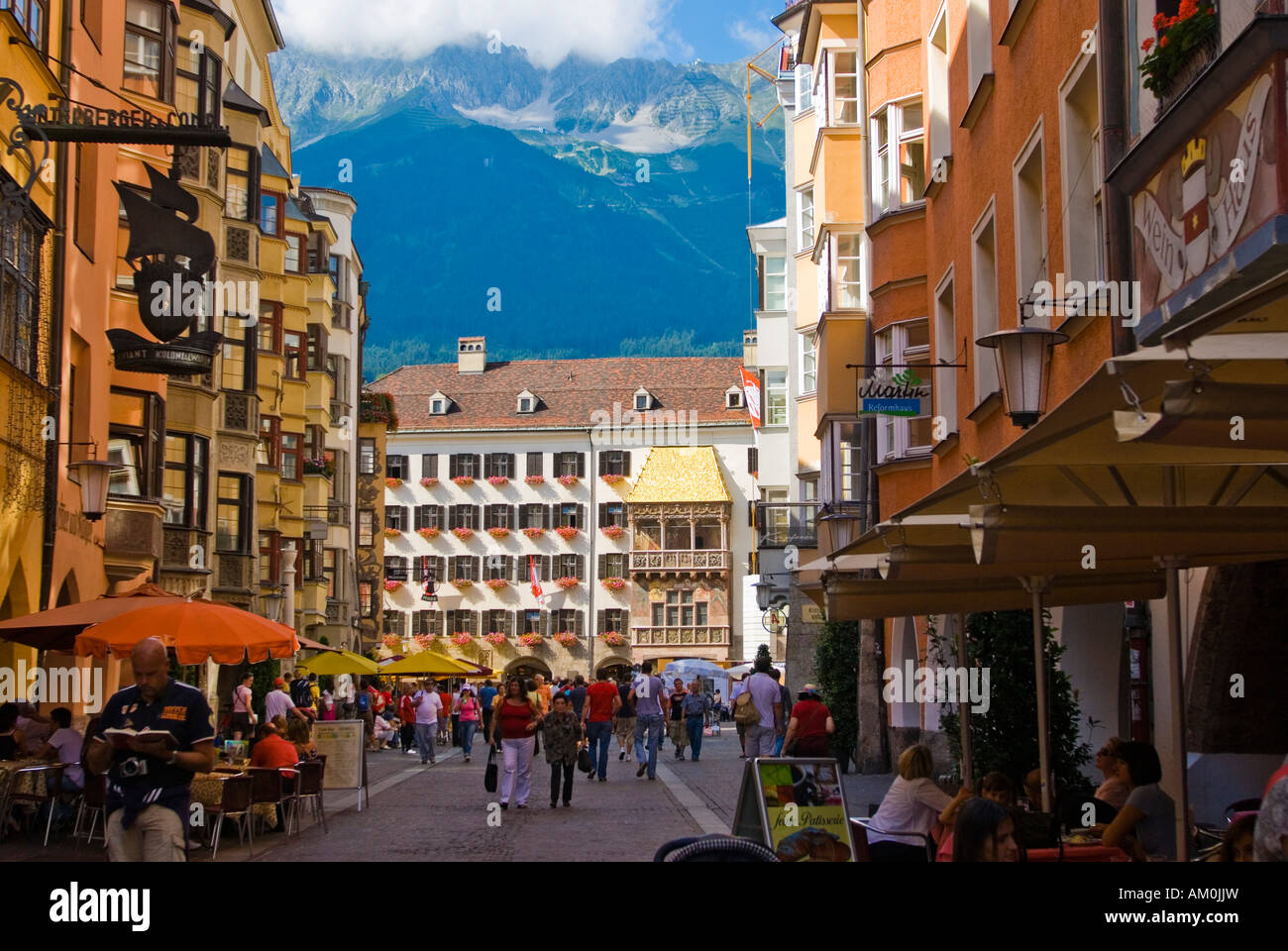 Altstadt, Herzog-Friedrich-Straße, Innsbruck, Tirol, Österreich Stockfoto