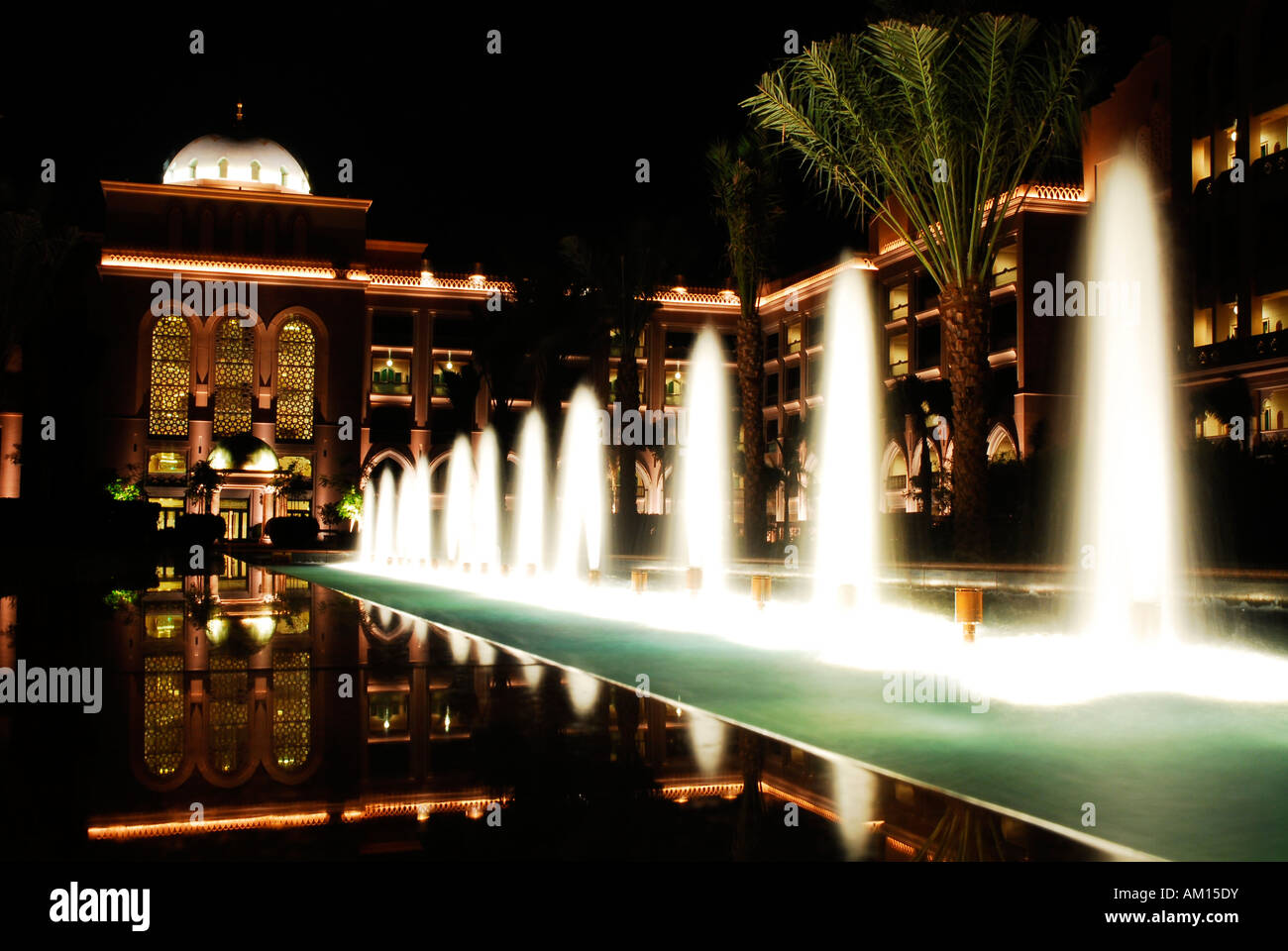 Emirates Palace Hotel von Nacht, Abu Dhabi, Vereinigte Arabische Emirate, Abu Dhabi Stockfoto