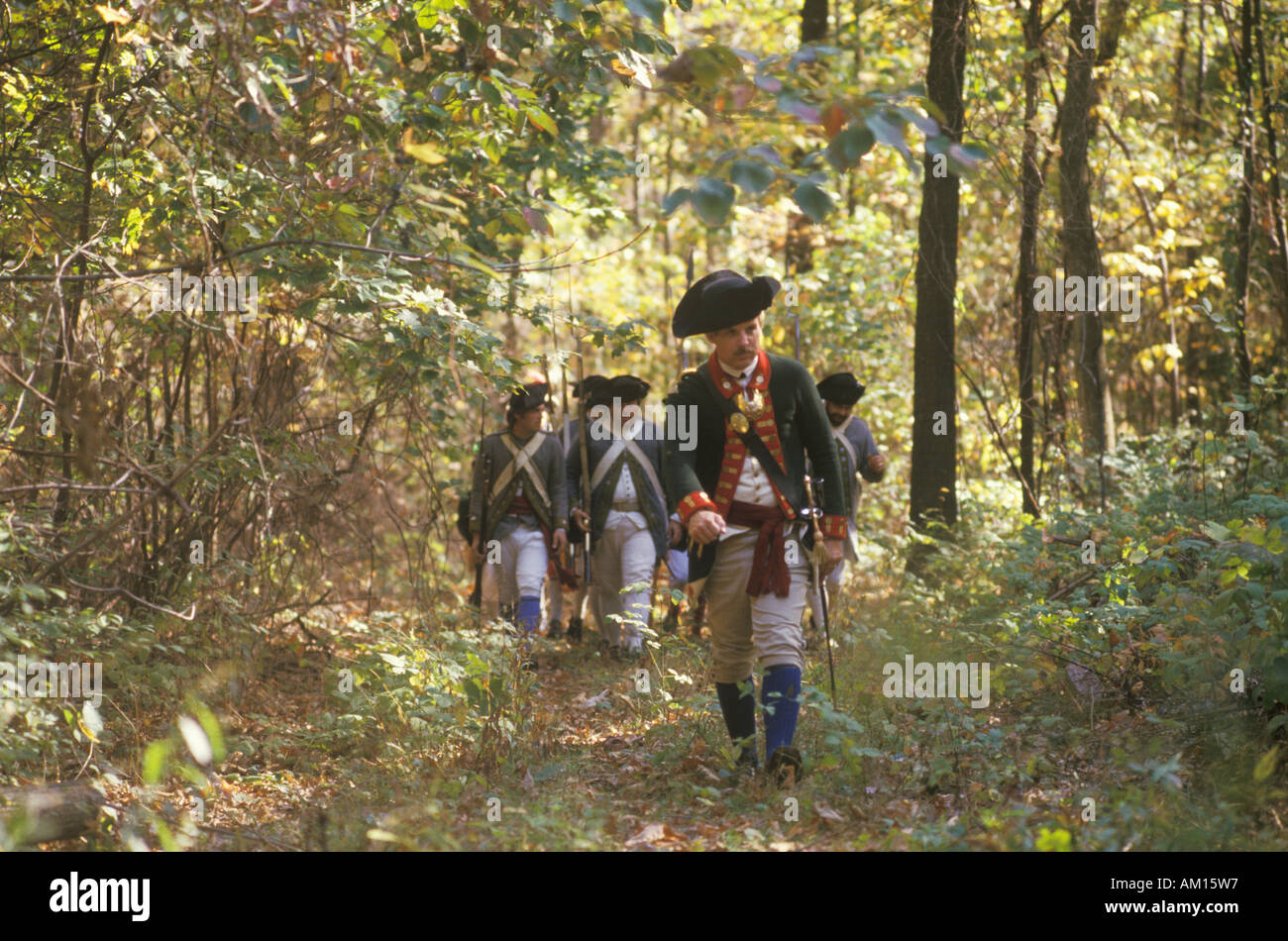 Amerikanische Soldaten während der historischen amerikanischen revolutionären Krieg Reenactment Herbst Feldlager New Windsor NY Stockfoto