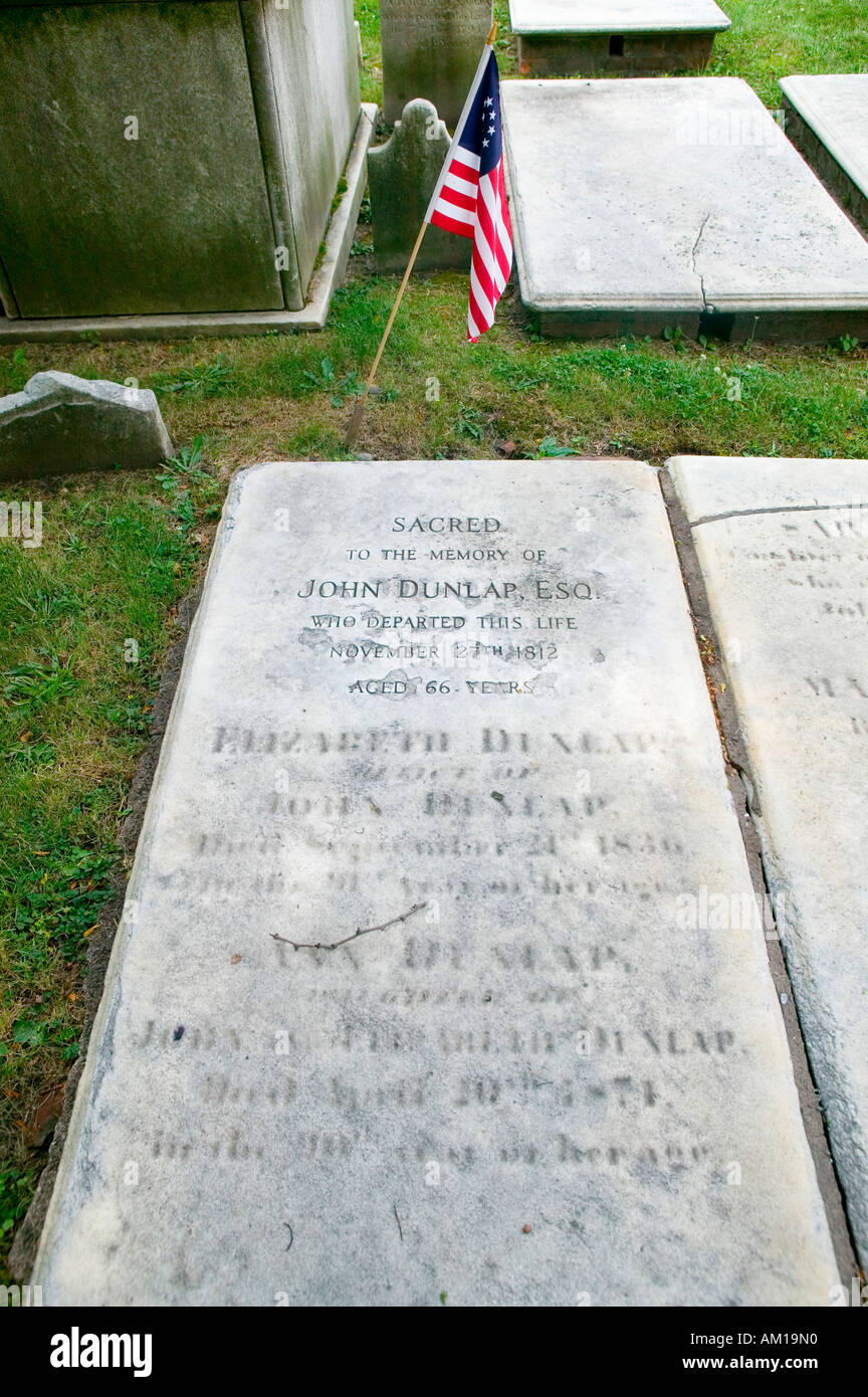 John Dunlap Grabstein in Christus Kirche Beerdigung Boden Philadelphia Pennsylvania einer der Unterzeichner der Unabhängigkeitserklärung und Stockfoto