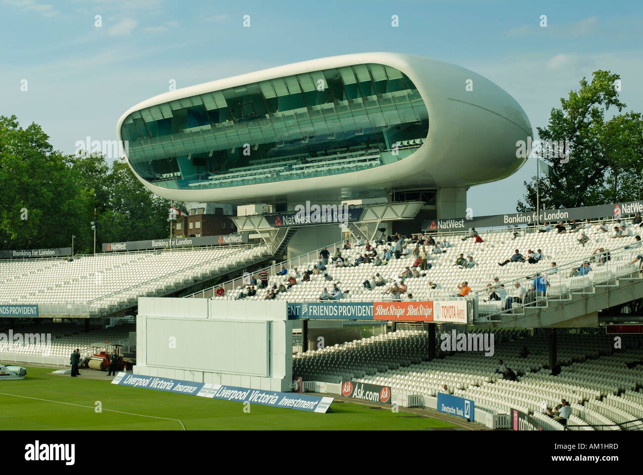 Ansicht des Medienzentrums im Lords Cricket Ground Stockfoto