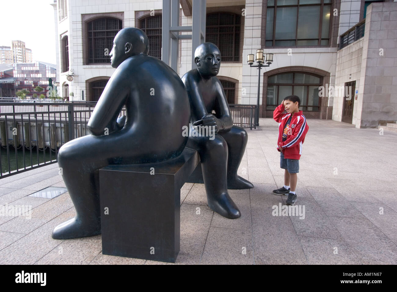 Statuen in Canary Wharf Docklands East London Stockfoto