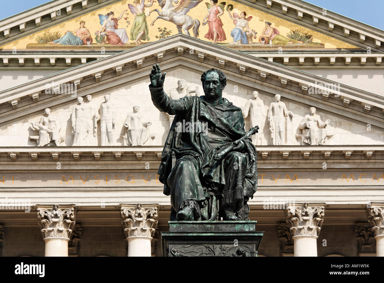 Max I. Joseph Denkmal, Nationaltheater, Max-Joseph-Platz, München, Bayern, Deutschland Stockfoto