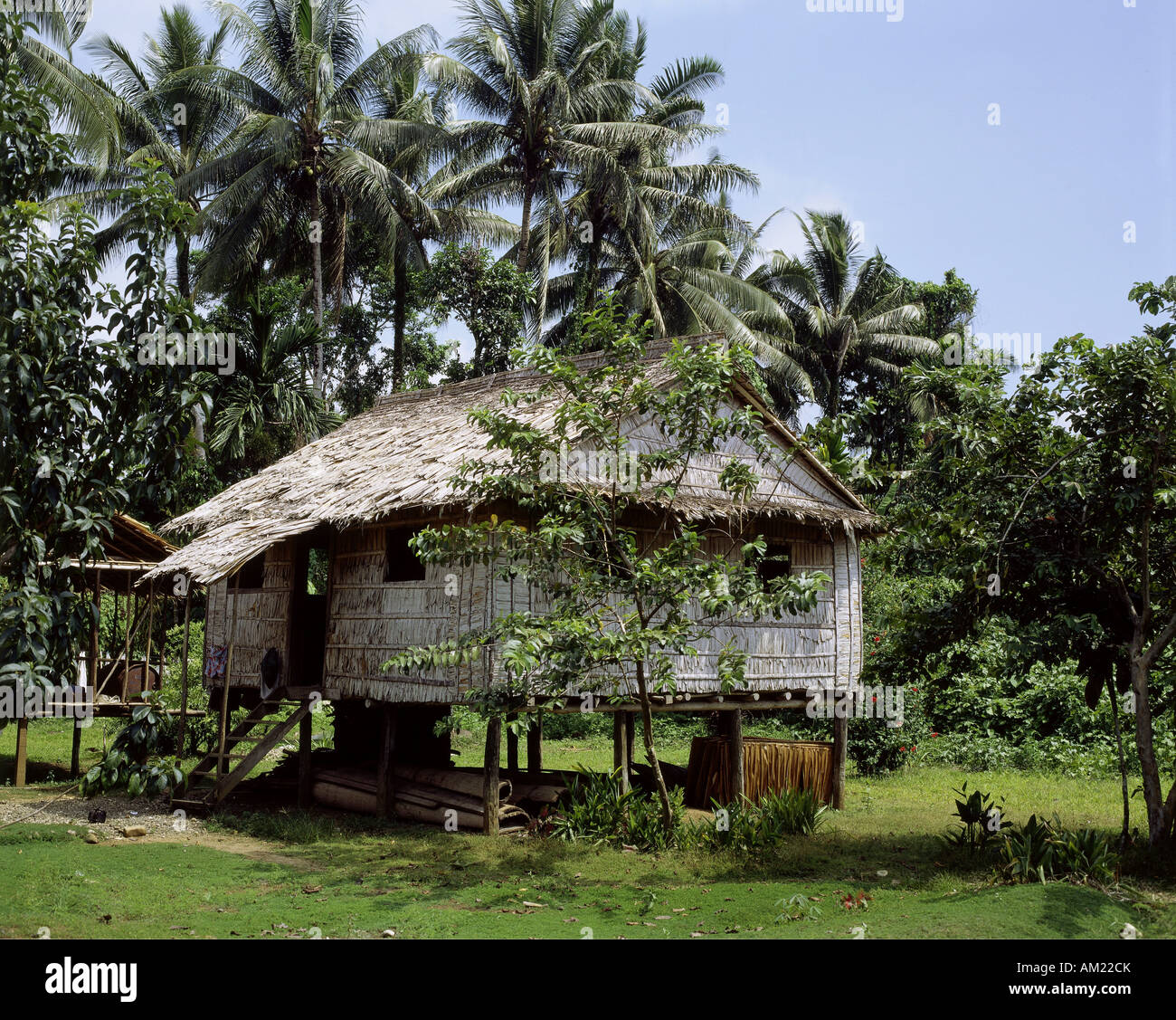 Geographie / Reisen, Salomon-Inseln, Insel Auki, in der Nähe von Malaita,  Landschaft, Landschaften, Heimatdorf, Hütte, Dorf, So palm Stockfotografie  - Alamy