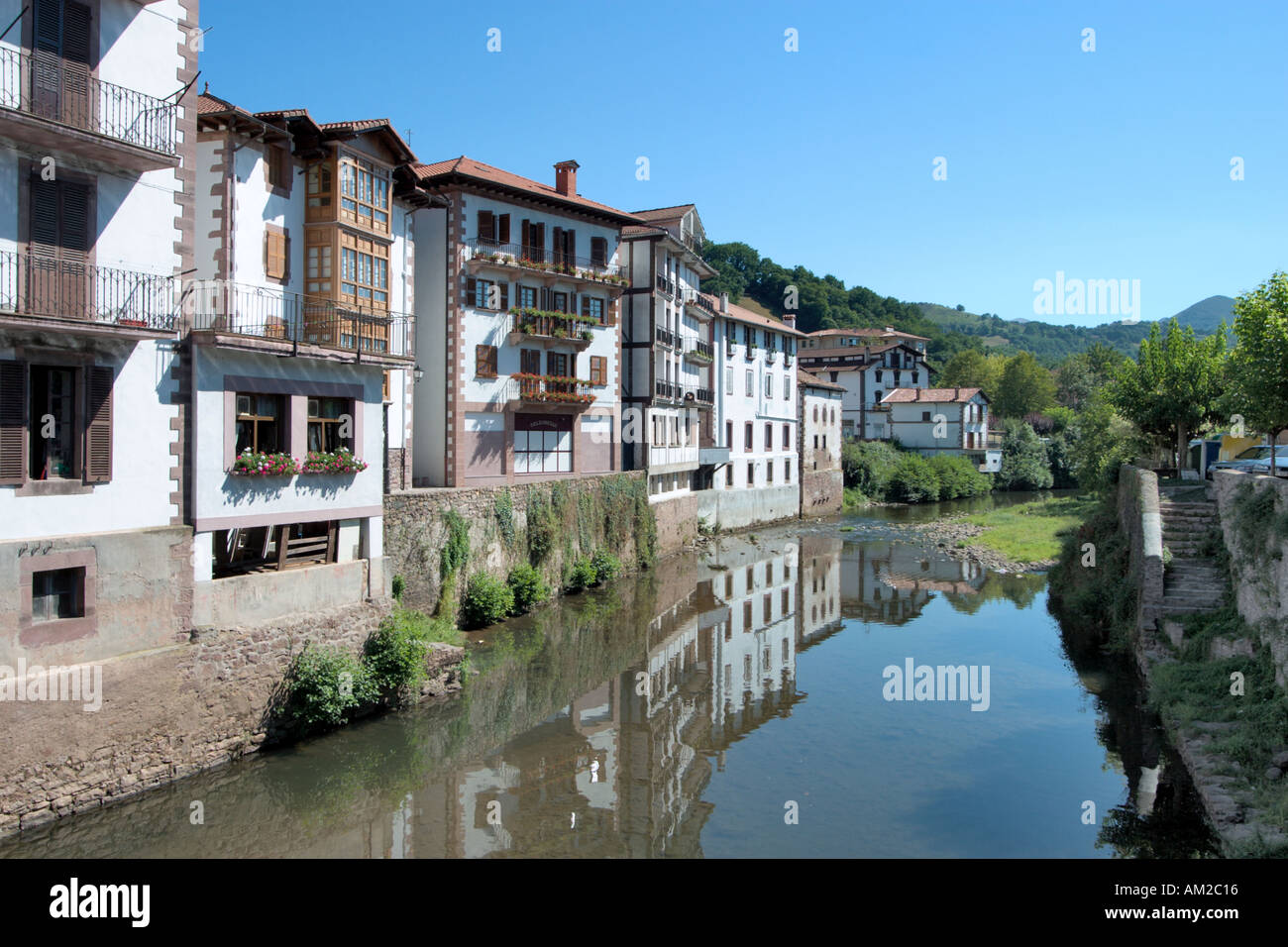 Fluss Baztan, Elizondo, Navarra, Baskenland, Spanien Stockfoto