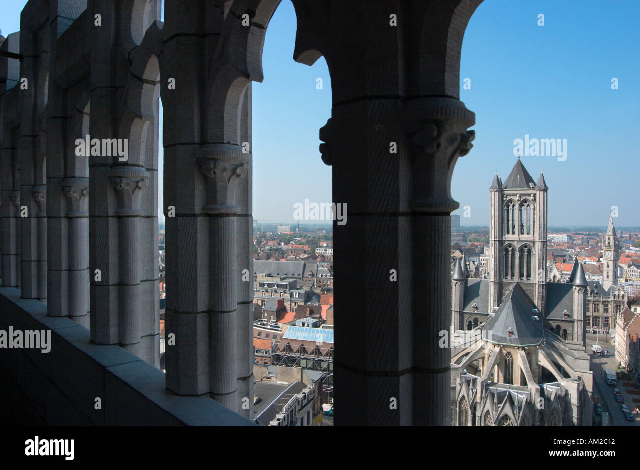 Blick über St. Nicholas Church von Belfort (Belfried), Gent, Belgien Stockfoto