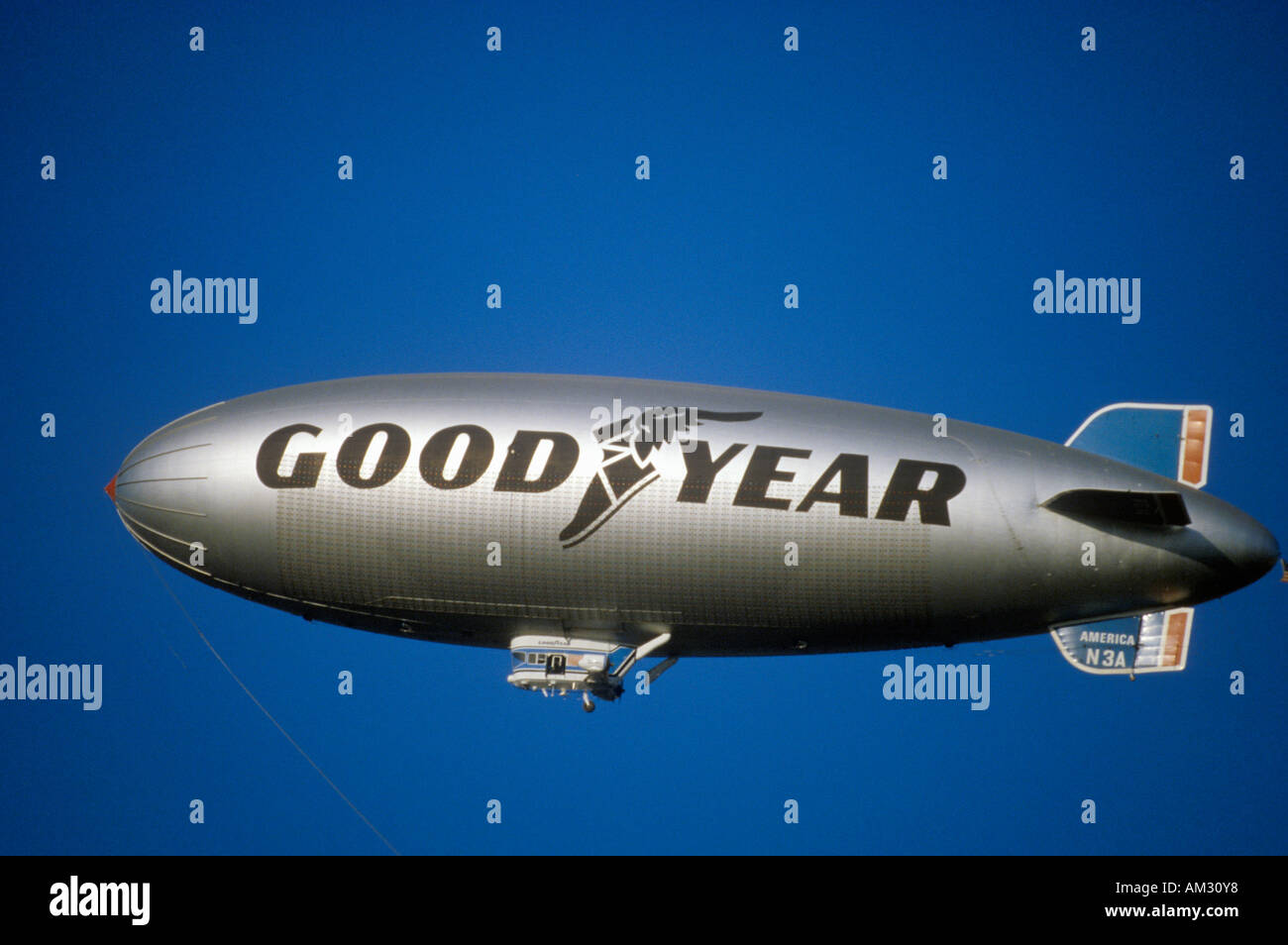 Goodyear tire company Fotos und Bildmaterial in hoher Auflösung Alamy