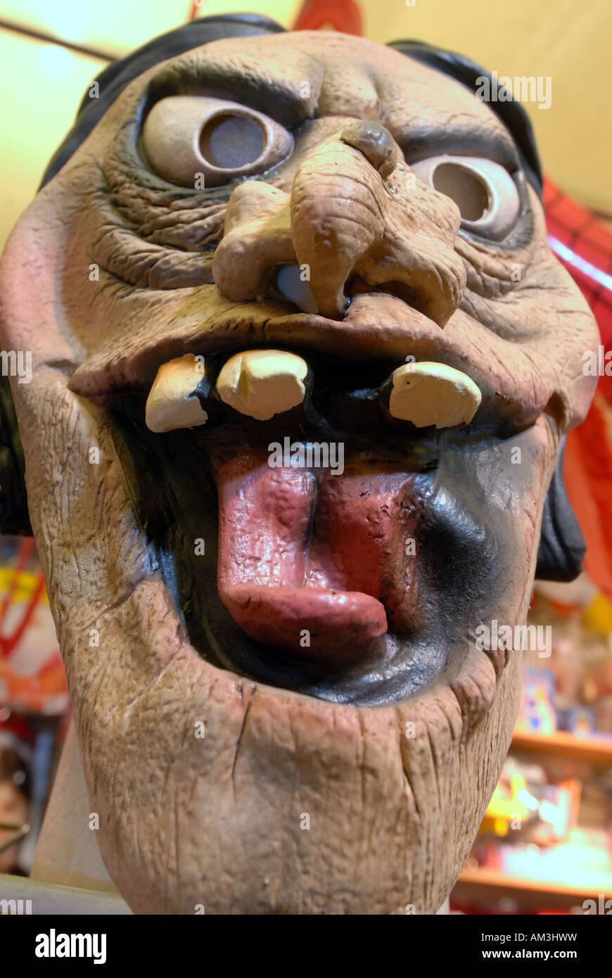 Halloweenmaske an aha ha ha scherzt & Neuheiten shop Edinburgh Schottland Stockfoto