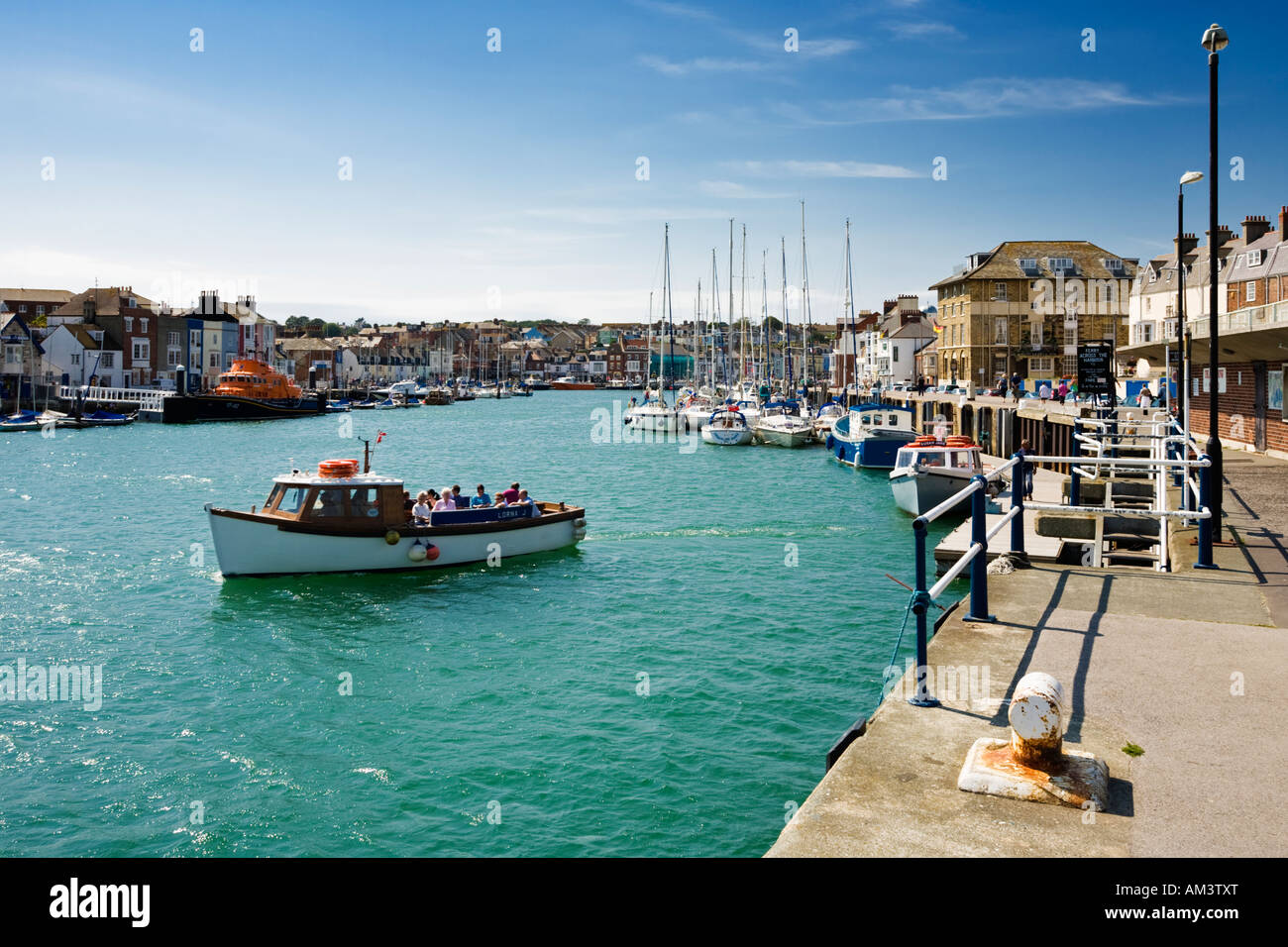 Hafen von Weymouth, Weymouth, Dorset, England, UK - kleine Vergnügungsreise ferry Stockfoto