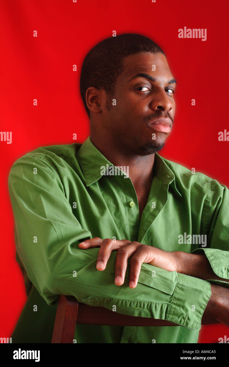 Afrikanische amerikanische Mann ernst Stockfoto