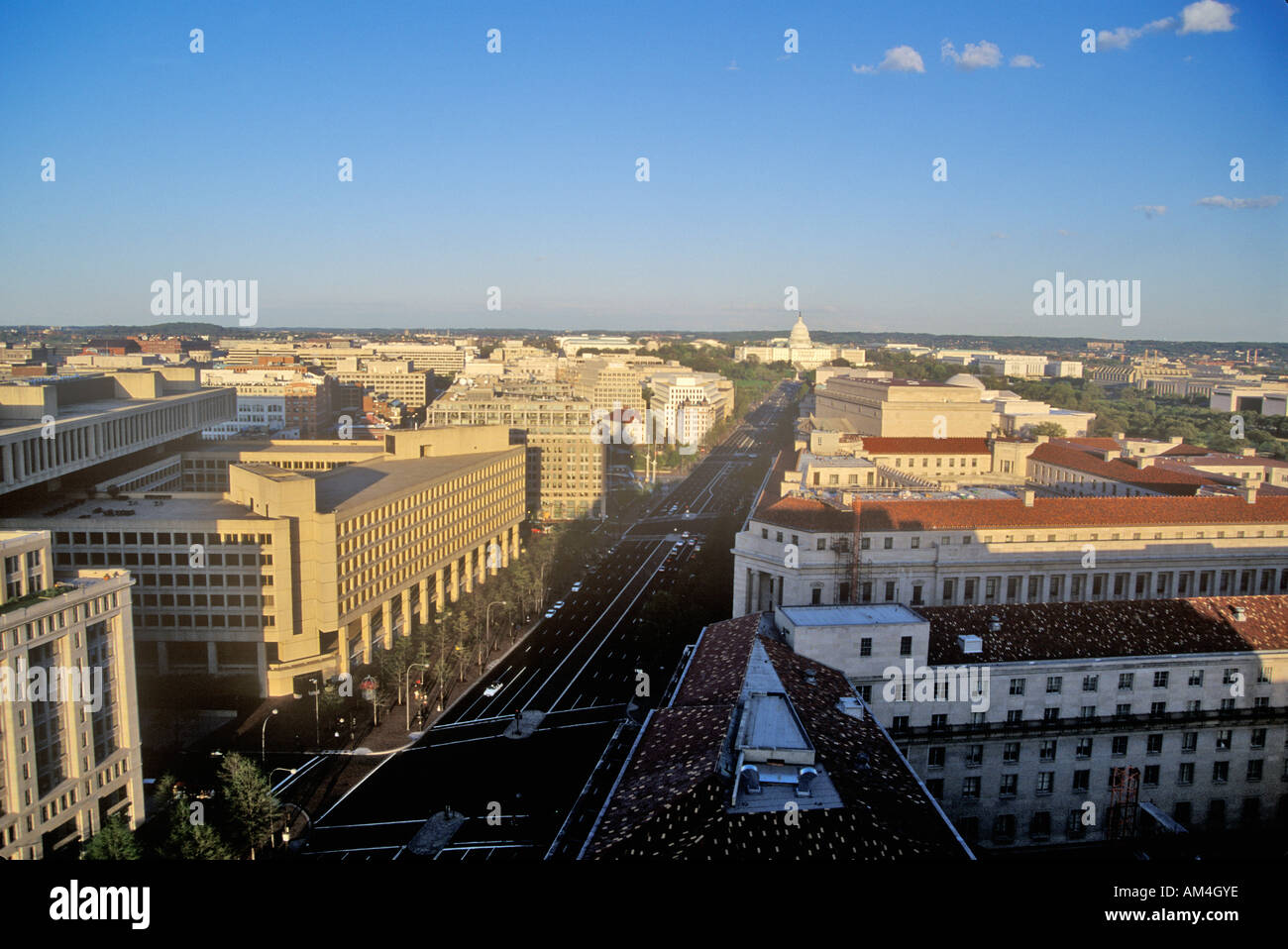 Blick auf den Sonnenuntergang in Pennsylvania Avenue und U S Capitol Washington DC Stockfoto