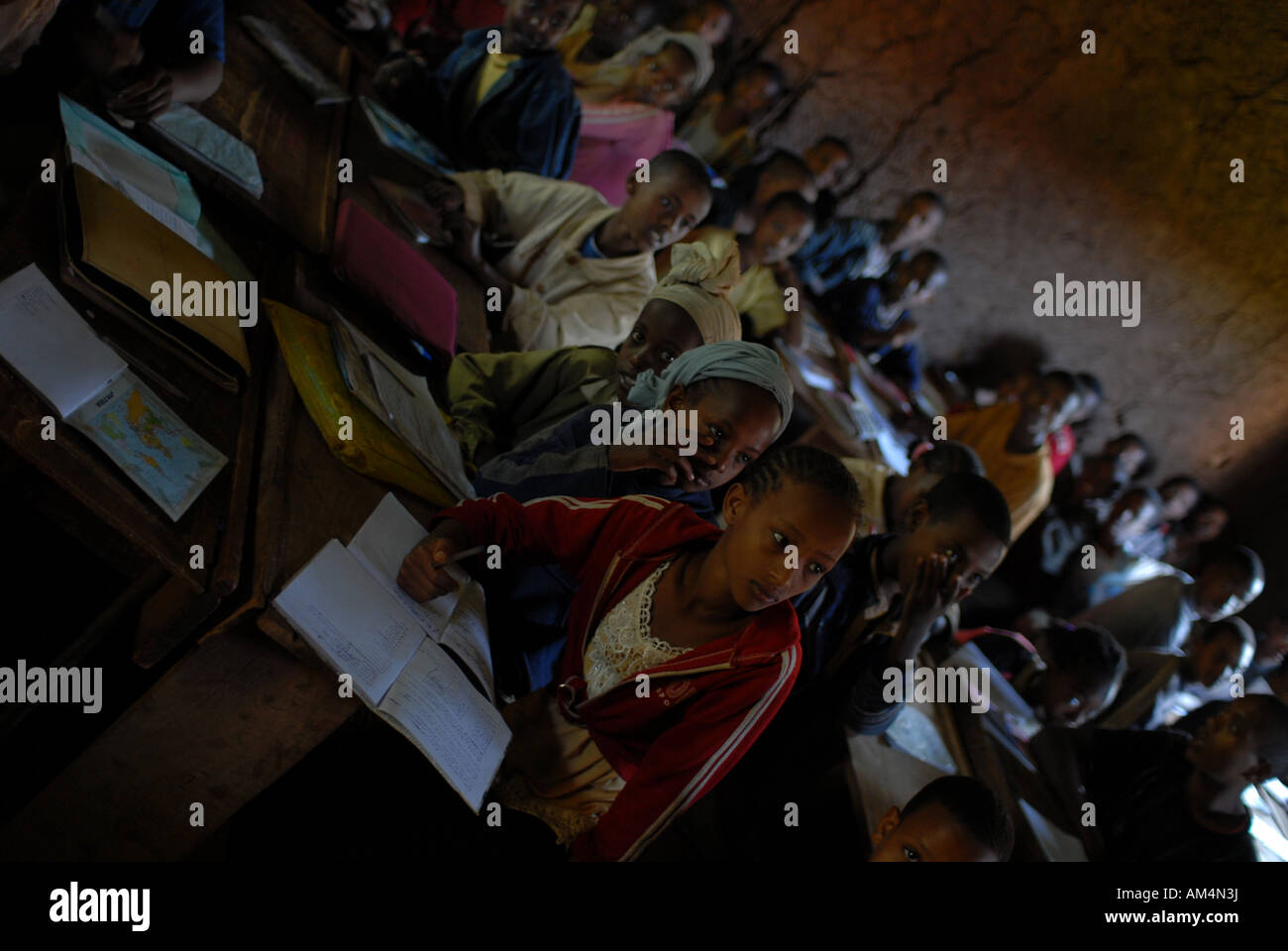 Äthiopische Bildung. Ein Klassenzimmer in Haro Grundschule, Äthiopien Stockfoto