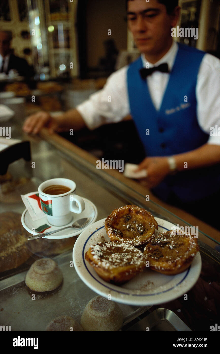 Lissabon. Portugal. Antiga Confeitaria de Belem, die Konditorei, die für ihre Pasteis de Belem oder Pastel de Nata bekannt ist. Stockfoto